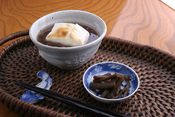 甘いもののかたわらに