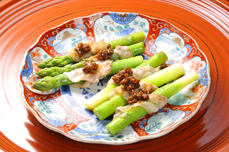 肉巻きアスパラ・ひしお風味