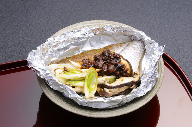 白身魚のホイル焼きひしお風味