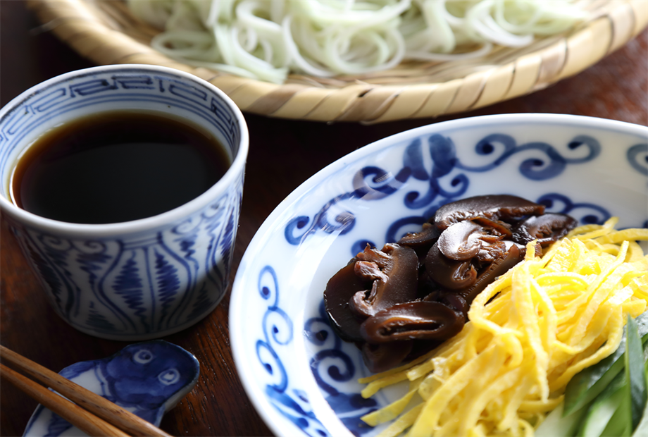 しいたけをそうめんの薬味に